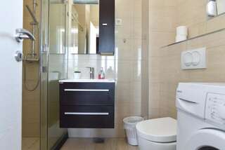 Апартаменты Apartments Jelušić Будва Номер-студио с видом на море-8